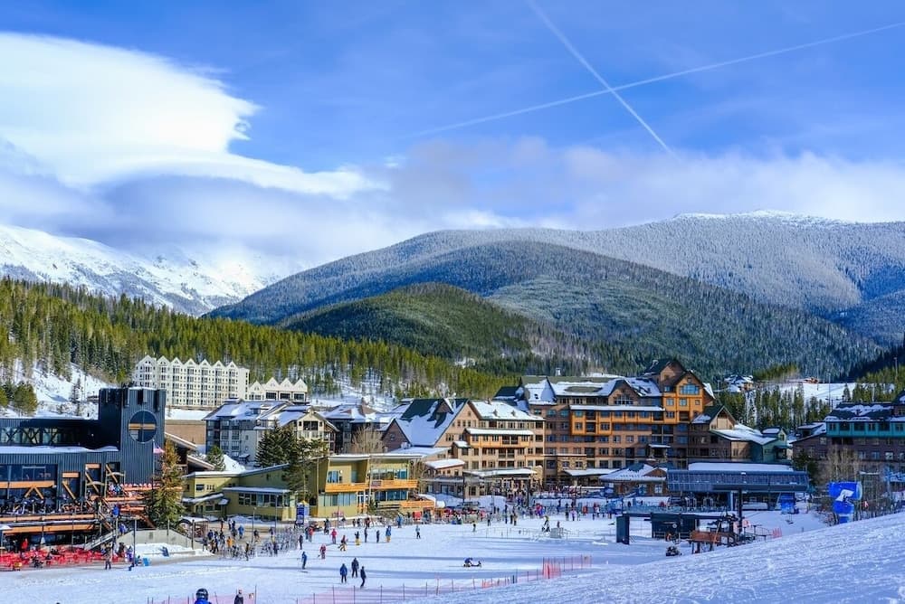 Snow and ski sports