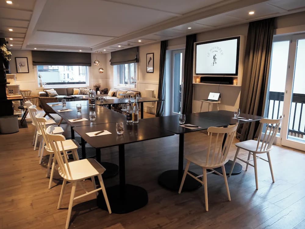 Executive lounge