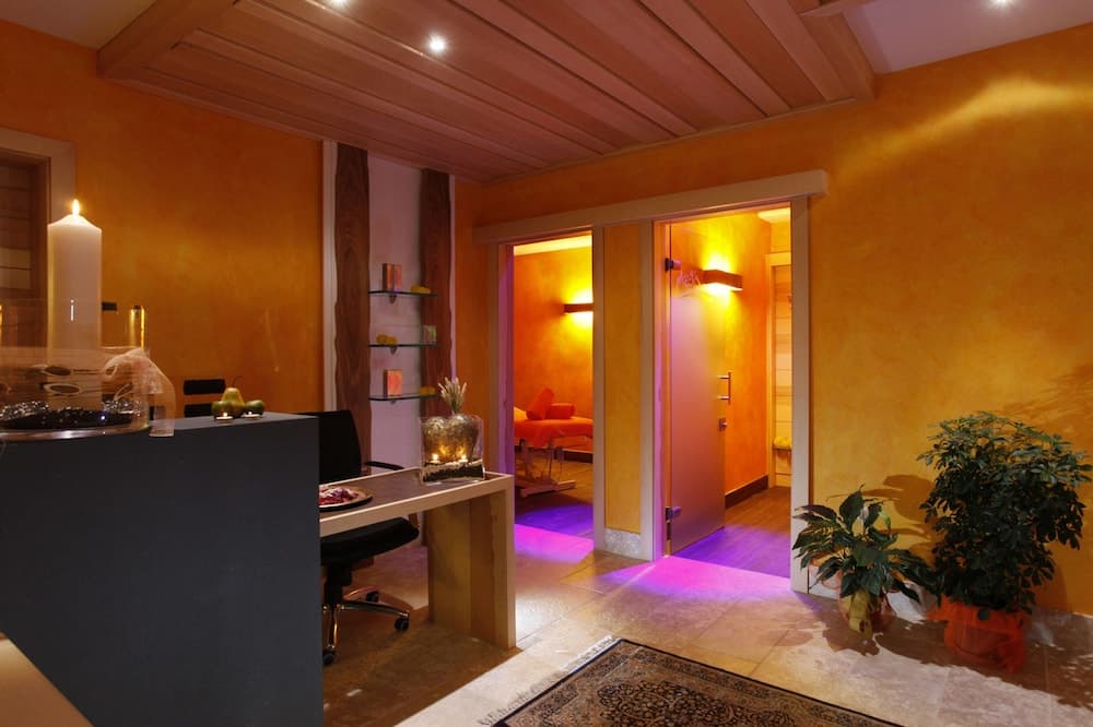 Spa reception