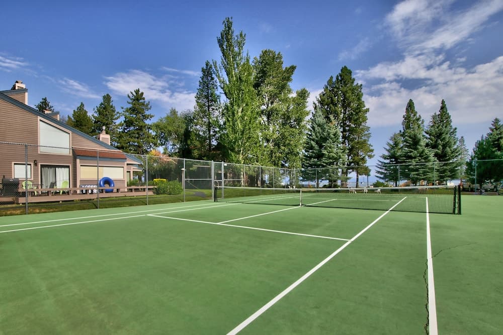 Tennis court