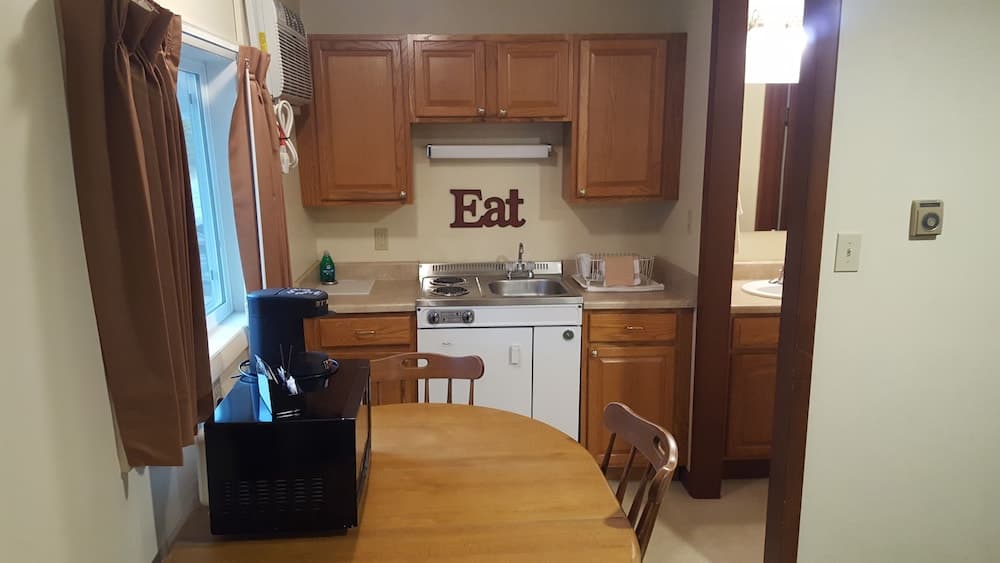 Private kitchenette