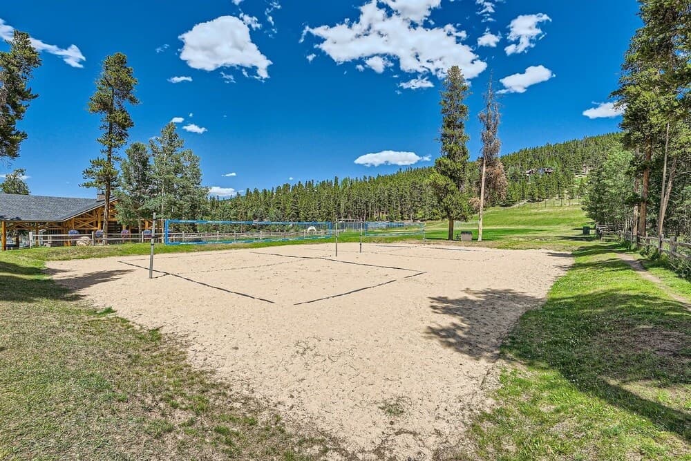 Sport court