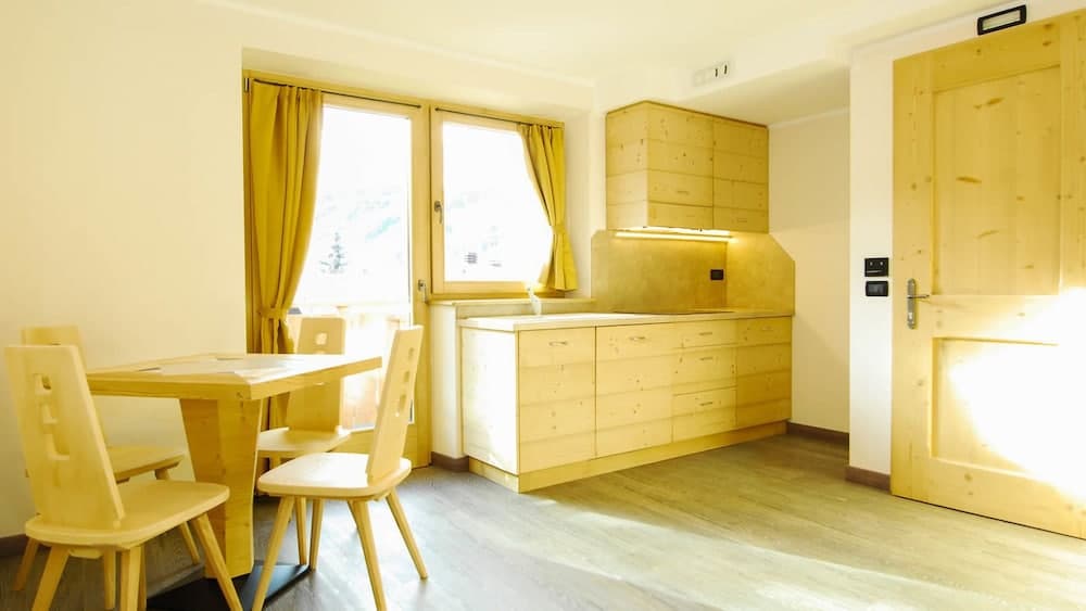 Private kitchenette