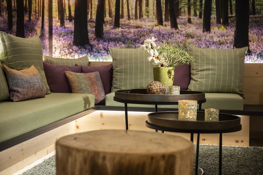 Spa reception
