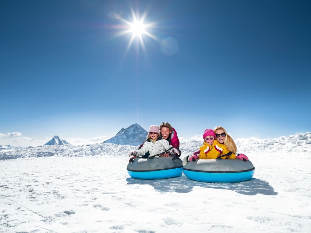 Snow and ski sports