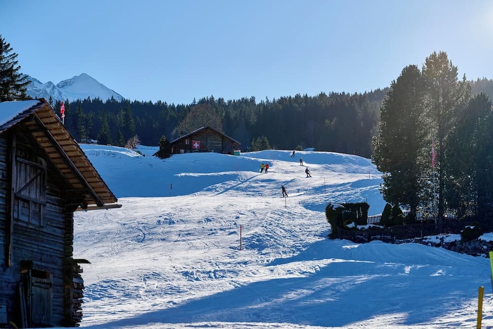 Snow and ski sports