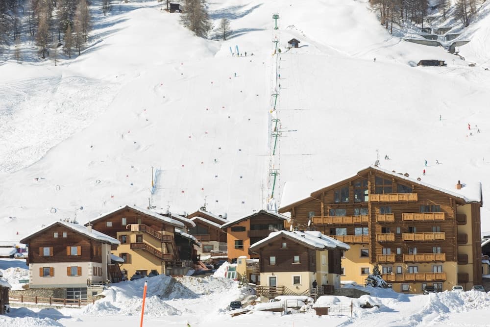 Skiing