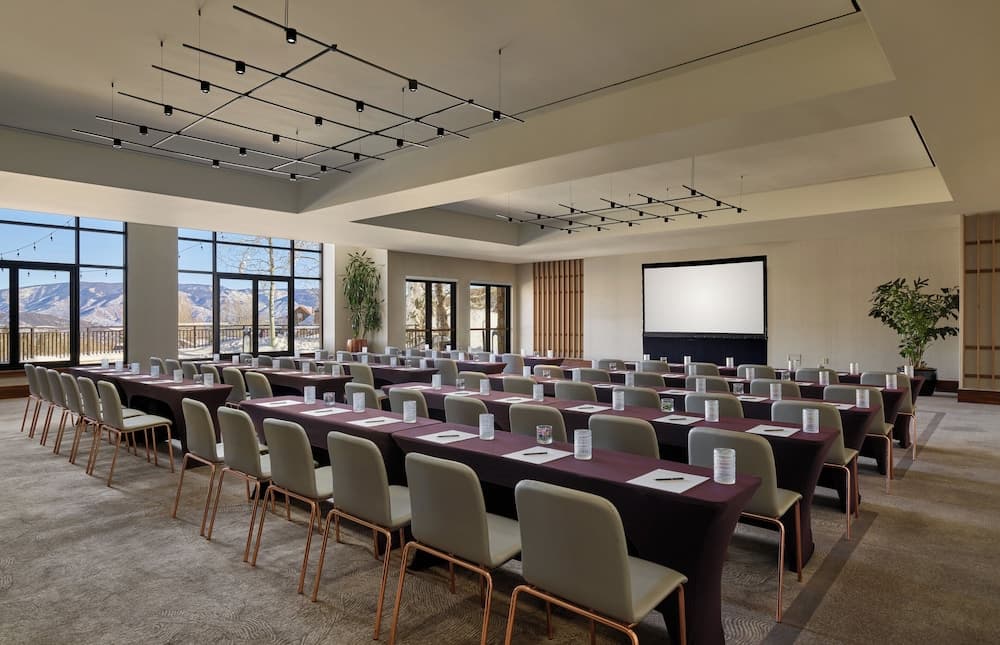 Meeting facility