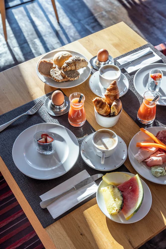 Breakfast buffet