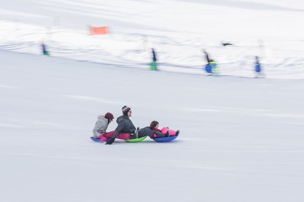 Snow and ski sports