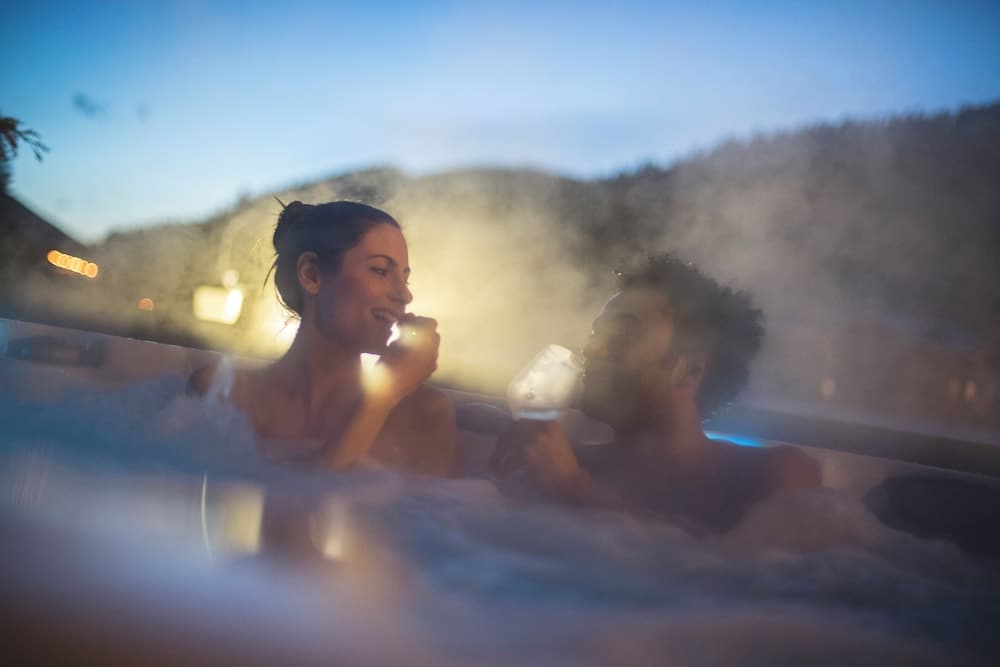 Outdoor spa tub