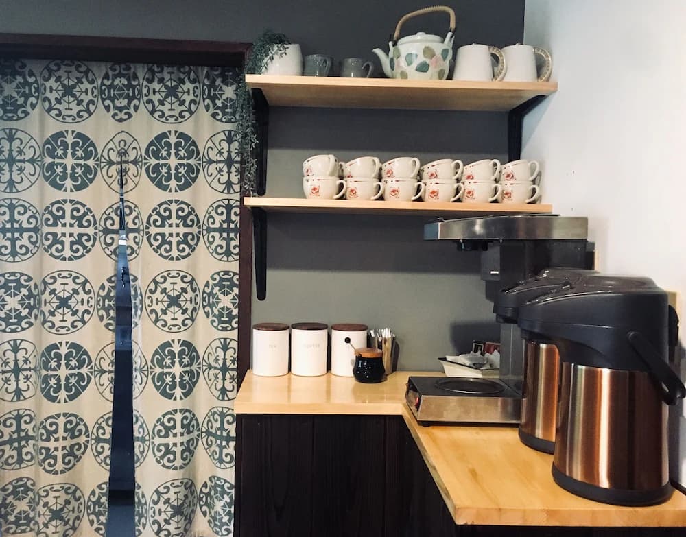 Coffee service