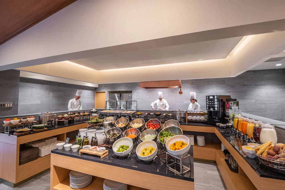Breakfast buffet