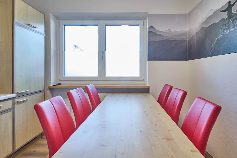 In-room dining