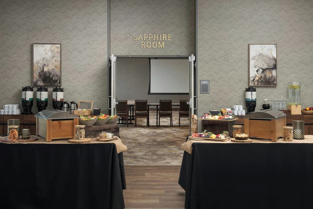 Meeting facility