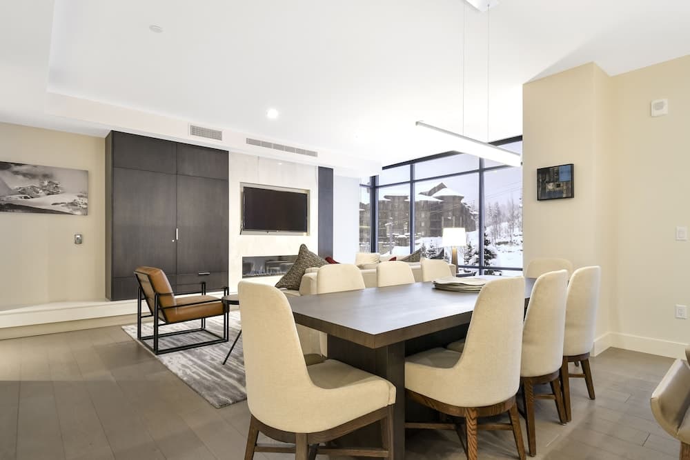 In-room dining
