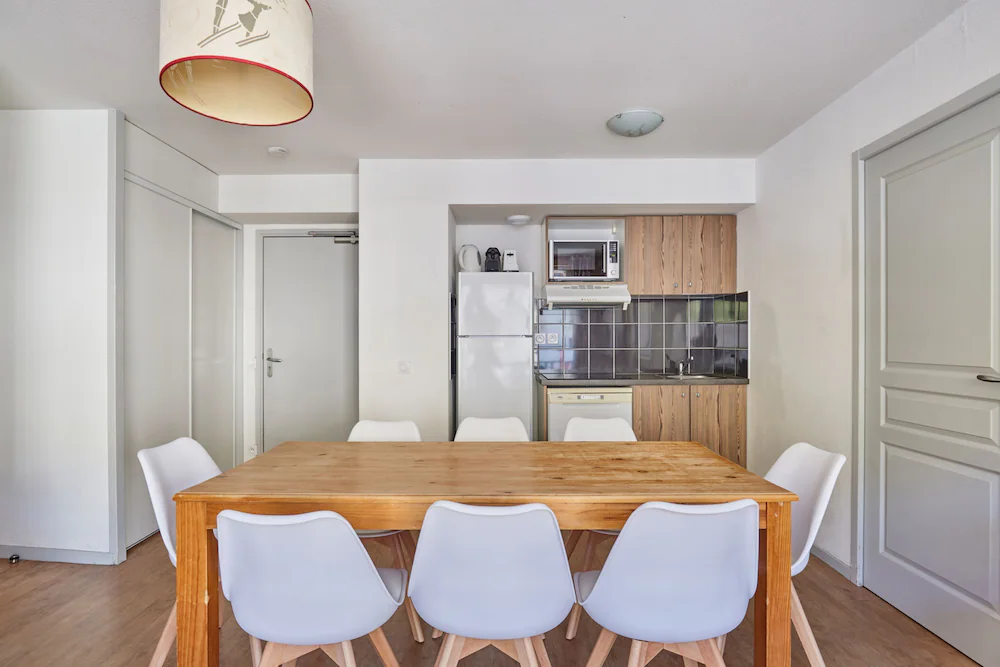 Private kitchenette