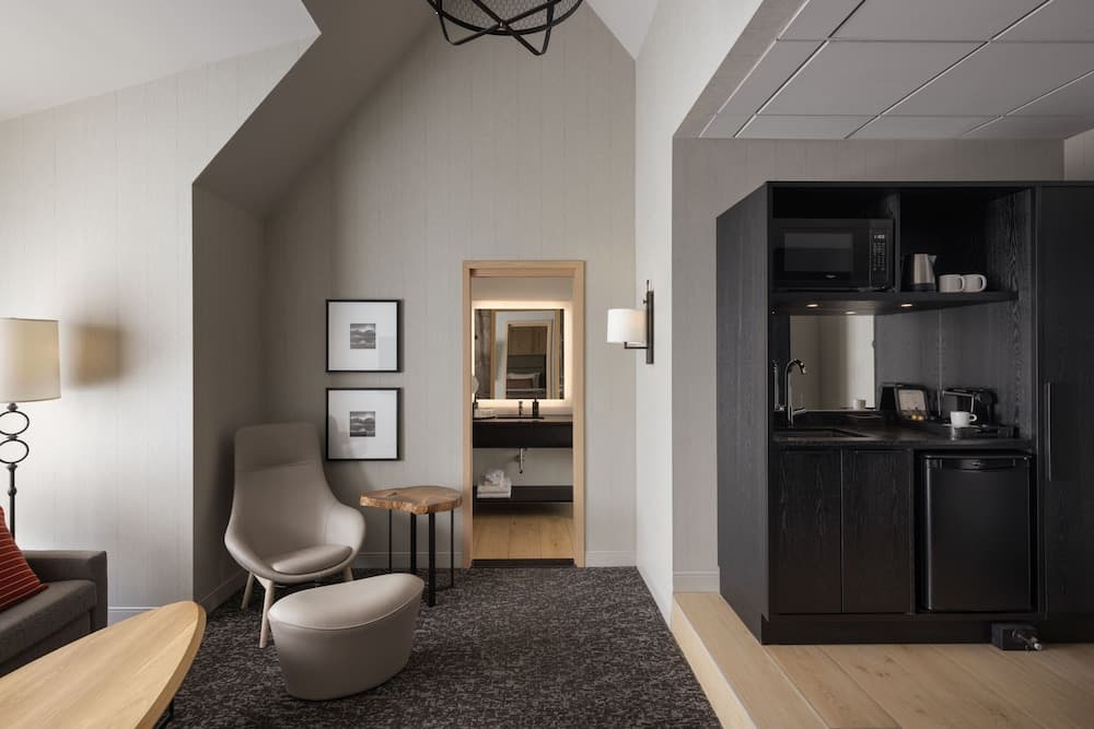 Private kitchenette