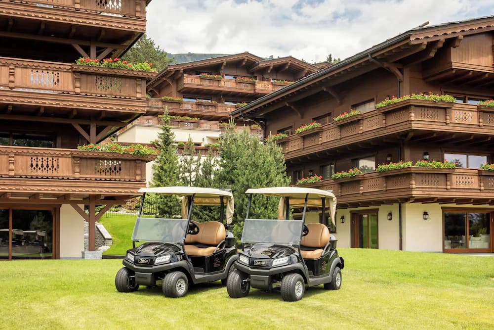 Golf cart