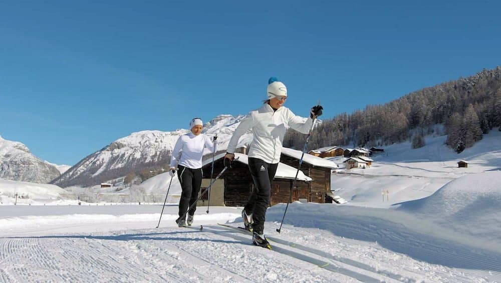 Snow and ski sports