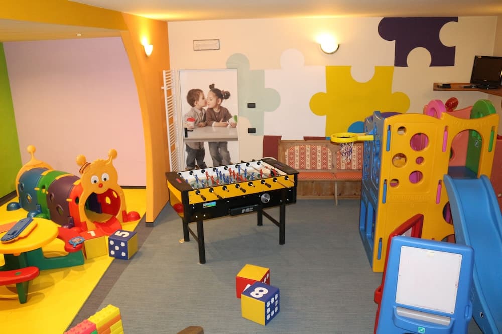 Children's play area - indoor