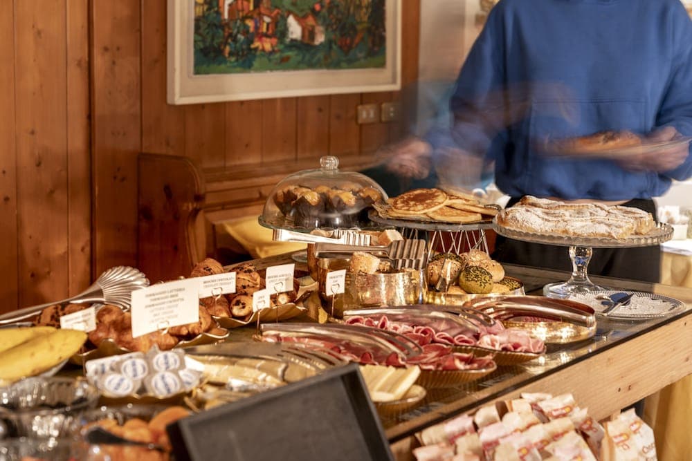 Breakfast buffet