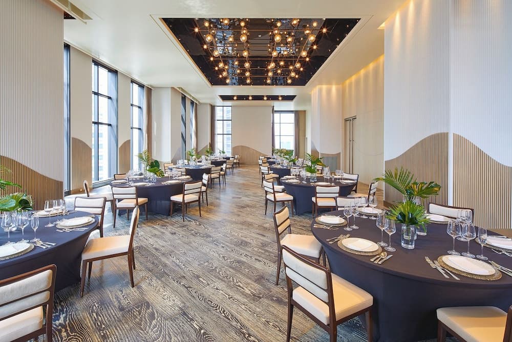 Banquet hall