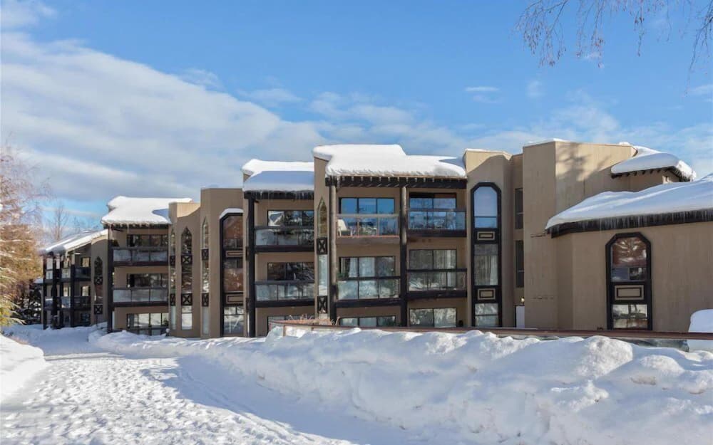 Primary image
