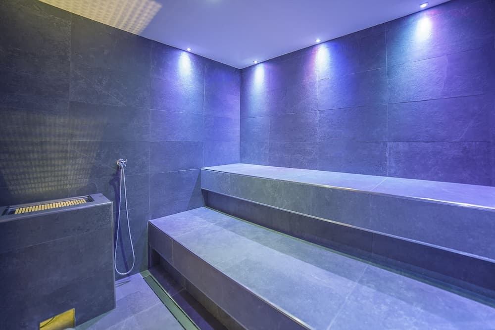 Steam room