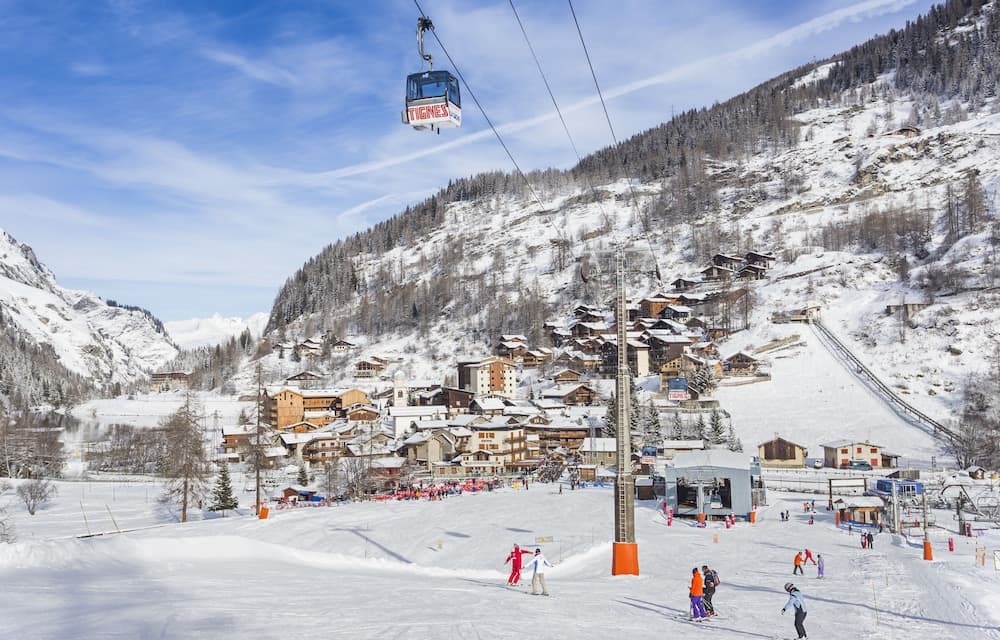 Snow and ski sports