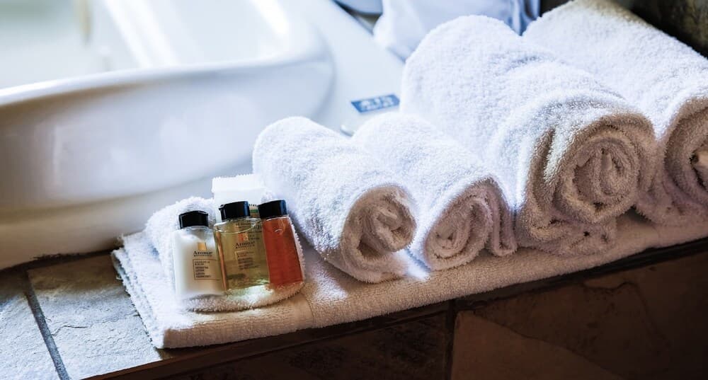 Bathroom amenities