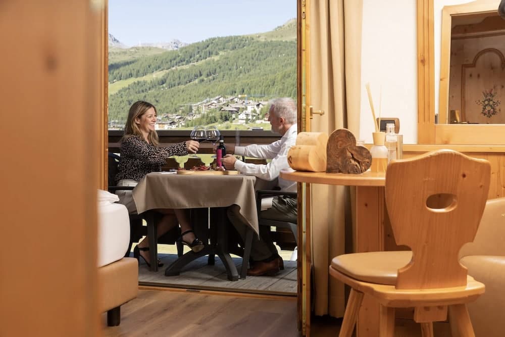 Room service - dining
