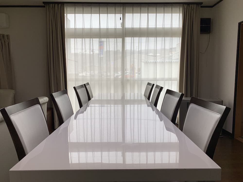 In-room dining