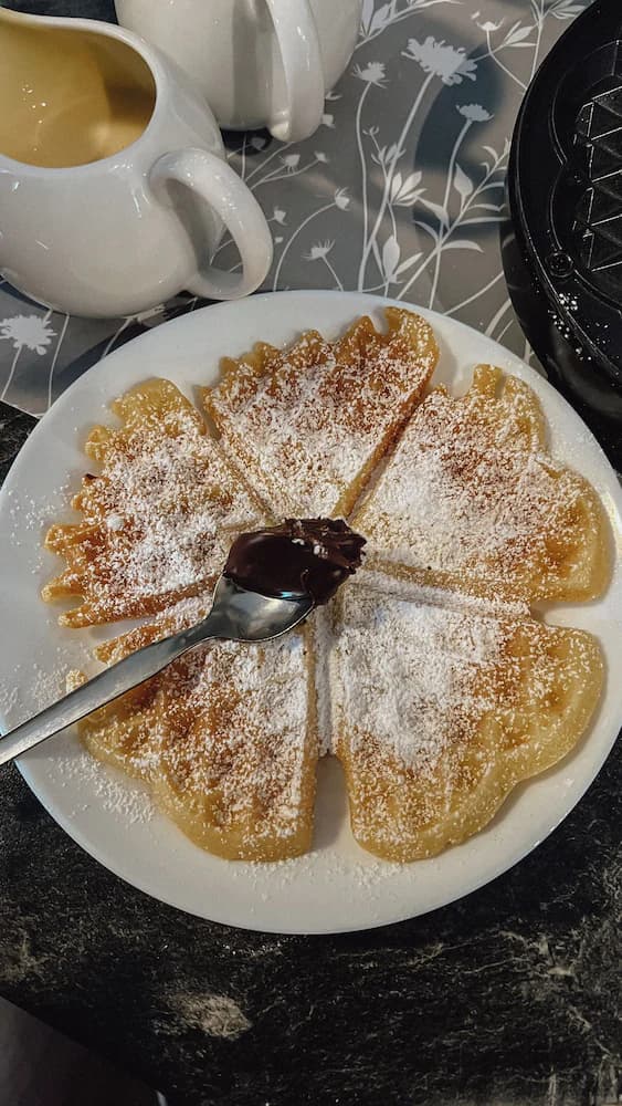 Breakfast buffet