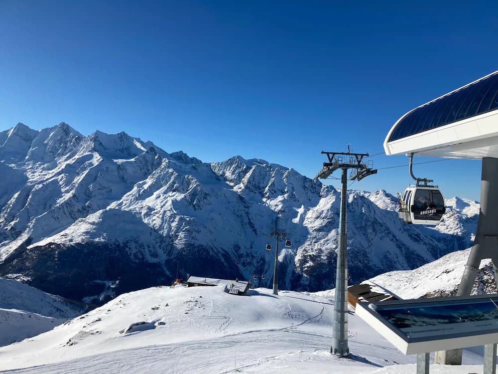 Snow and ski sports