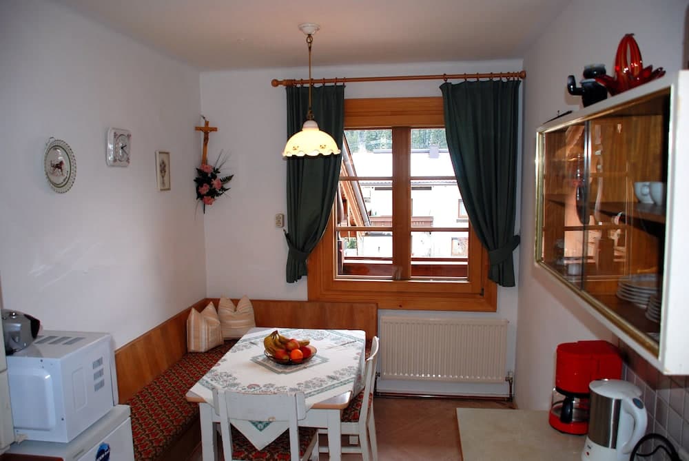 In-room dining