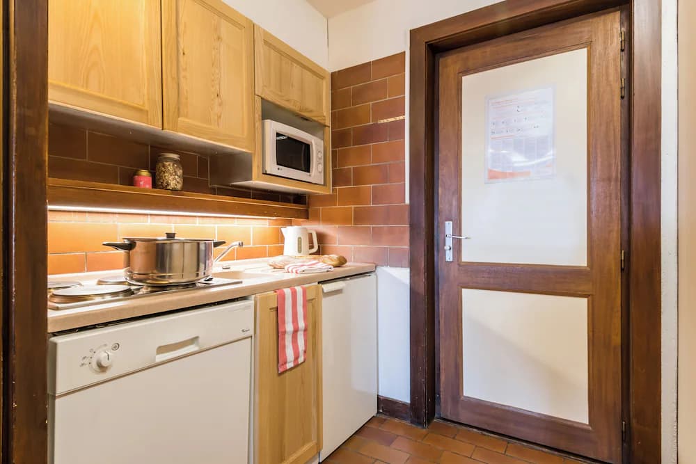 Private kitchenette