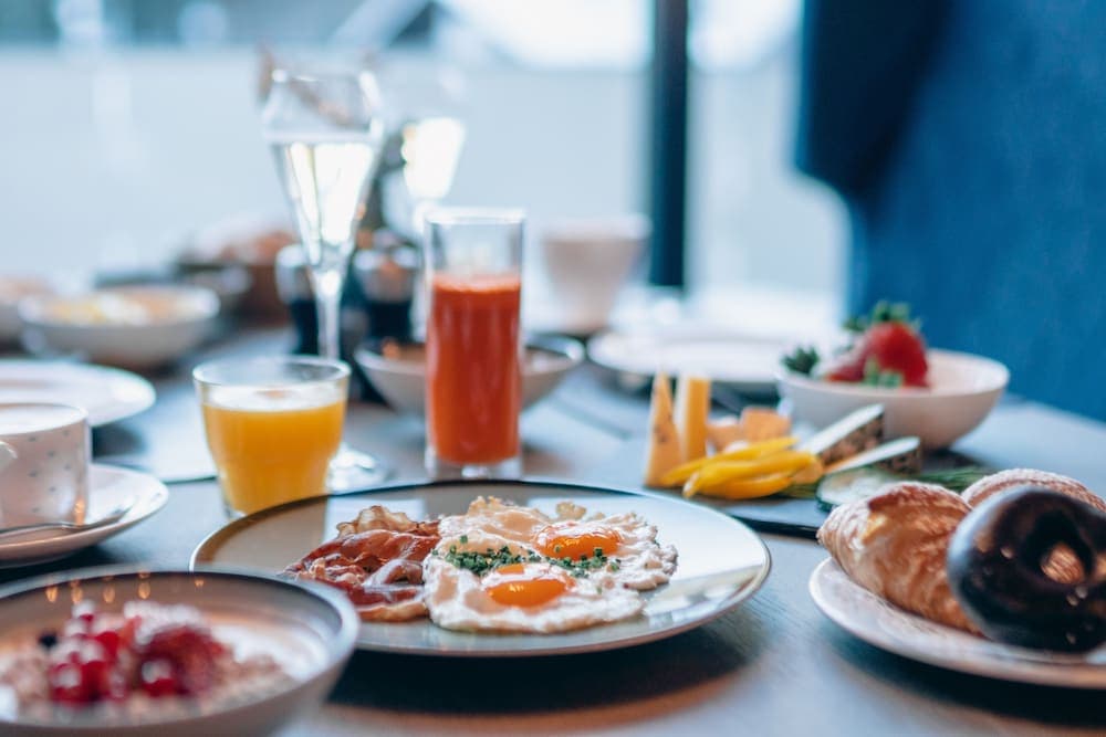 Breakfast buffet