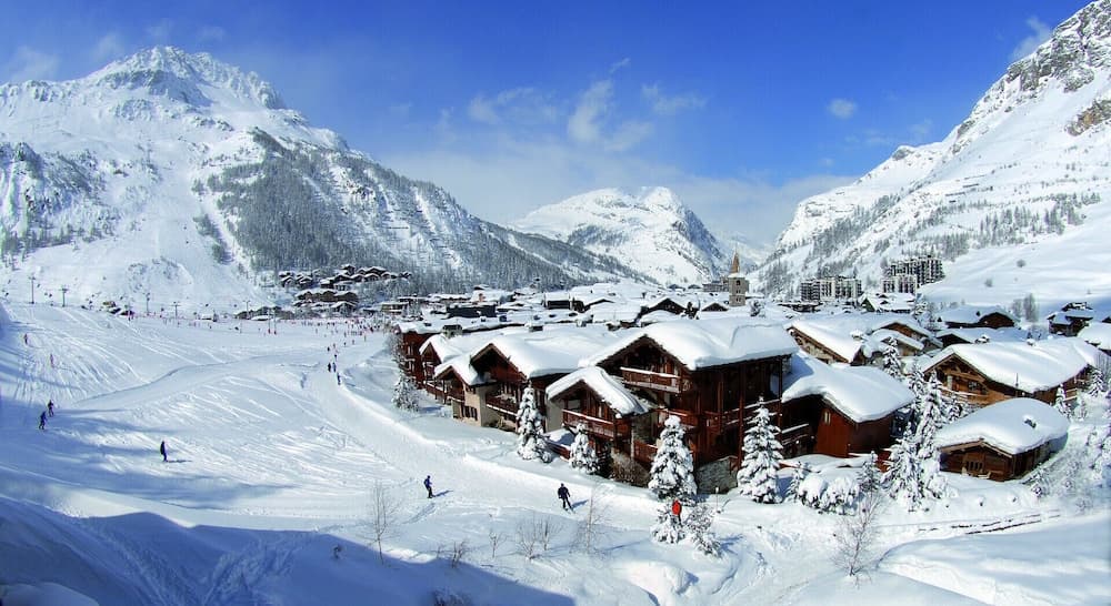 Snow and ski sports