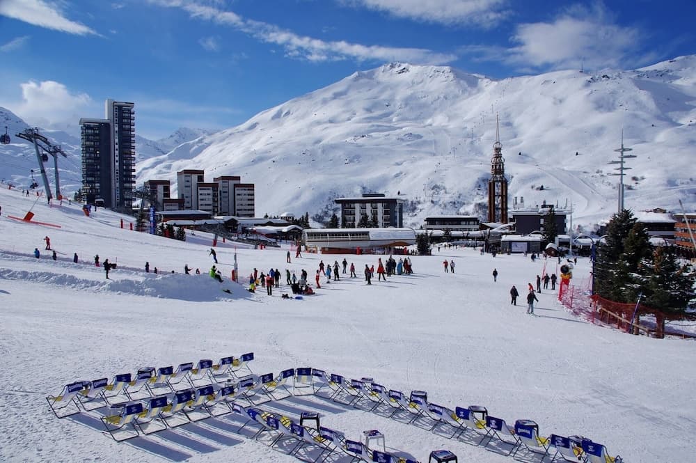 Skiing