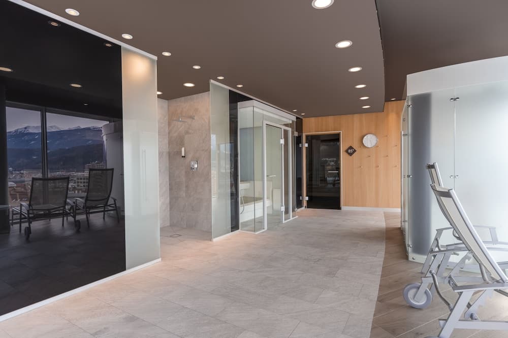 Steam room