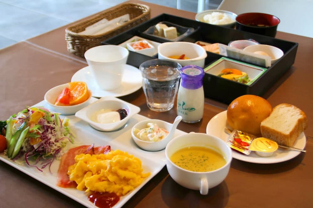 Breakfast meal
