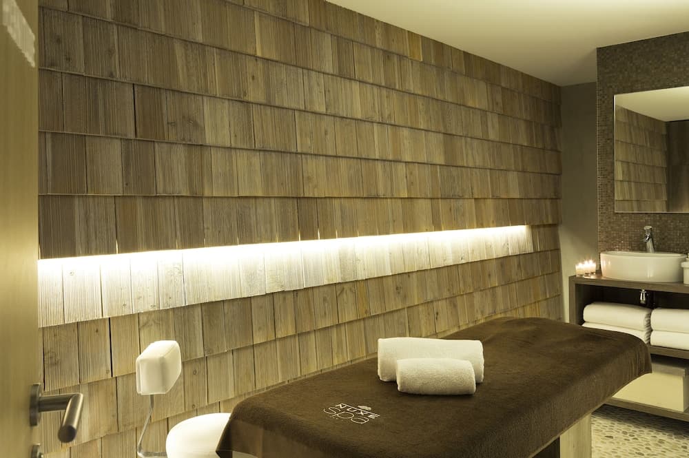 Treatment room