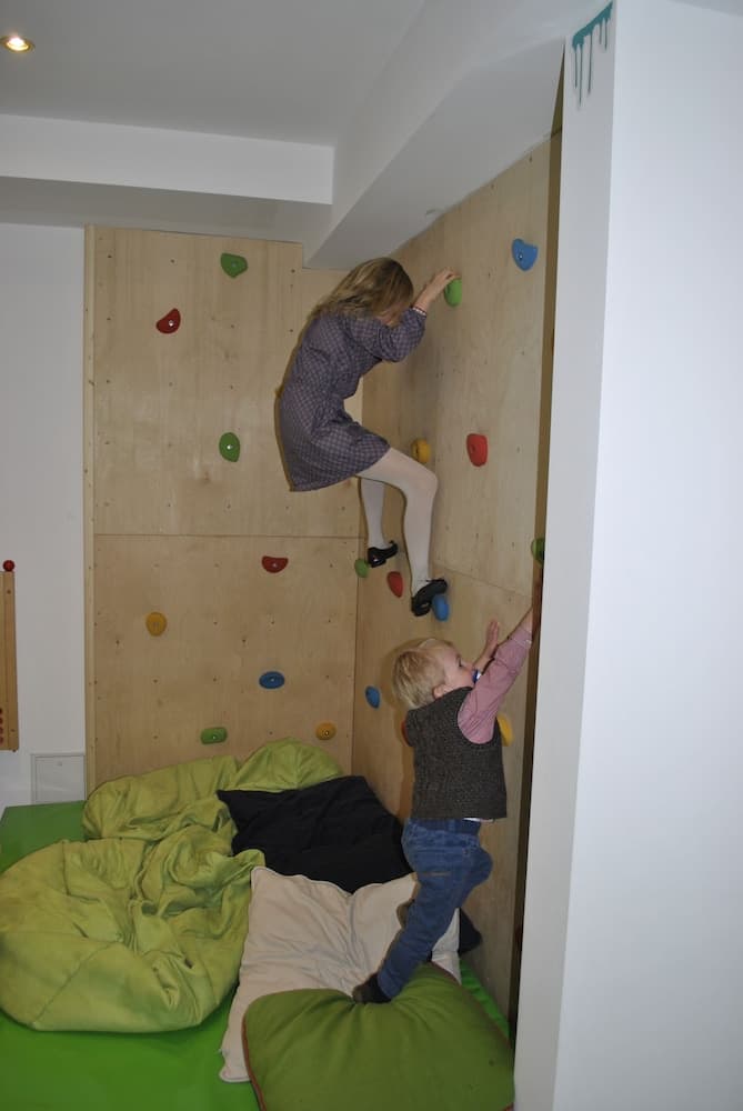 Children's play area - indoor