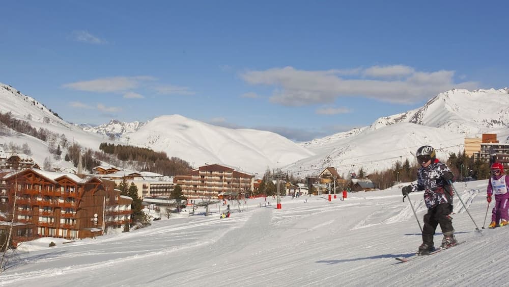 Snow and ski sports