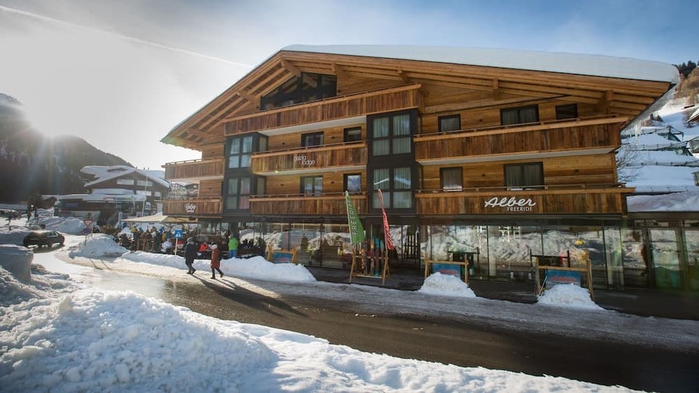 Primary image