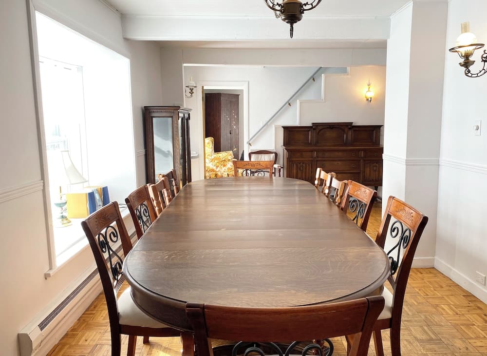 In-room dining