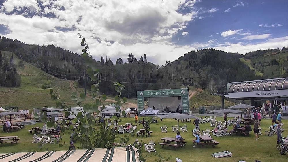 Silver Lake Lodge Cam