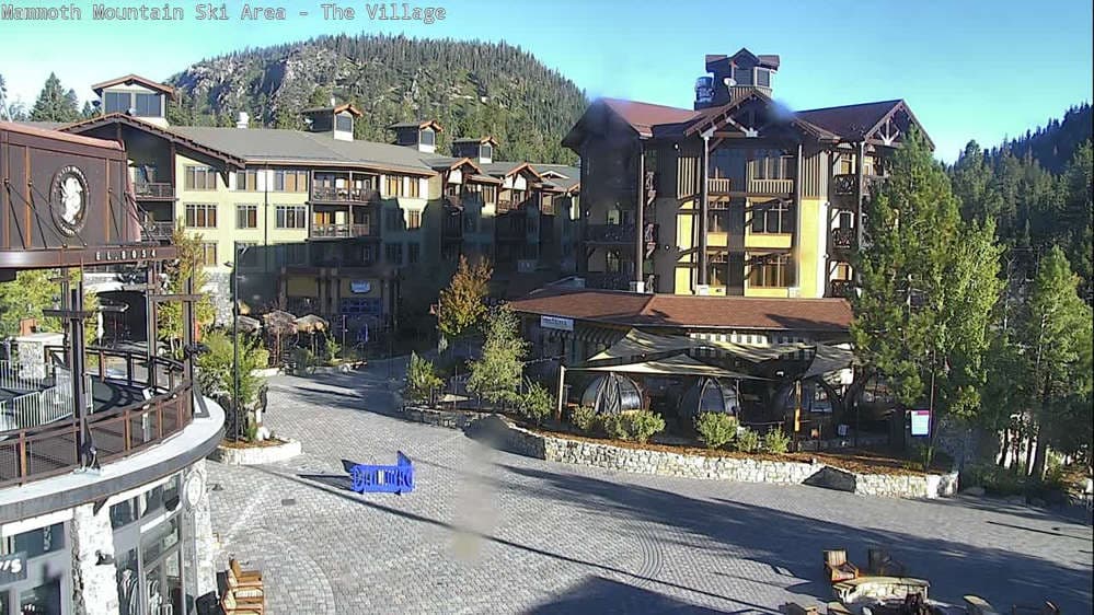 Mammoth Mountain - Village Cam Village