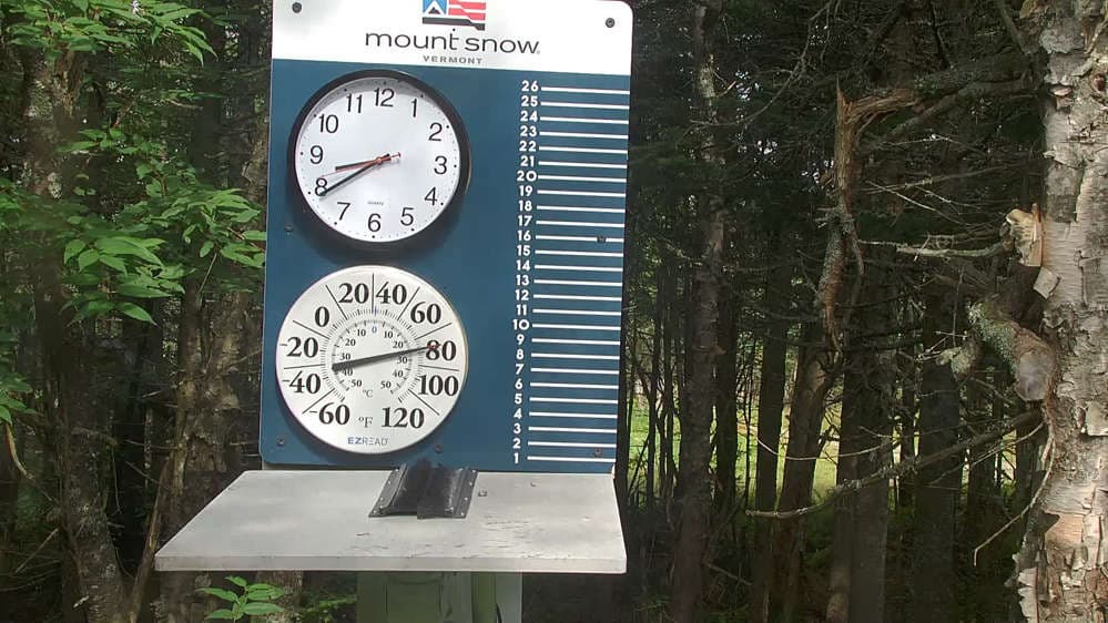 Mount Snow - Snow Stake